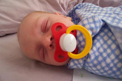 pacifier0810.jpg