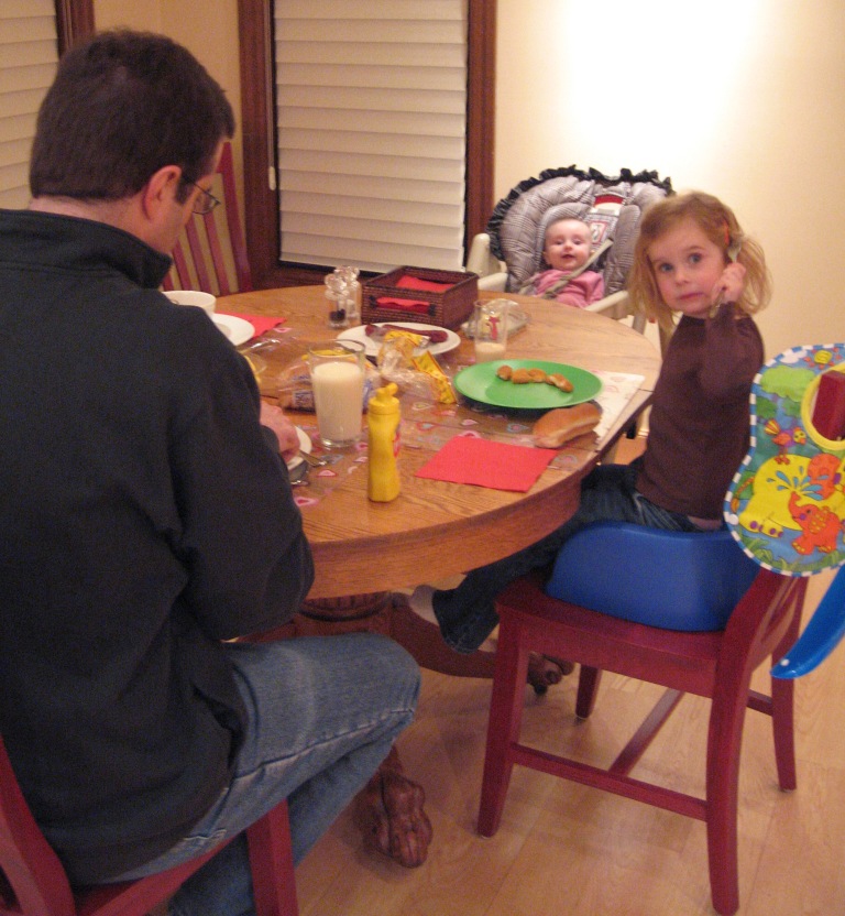 012708_FirstFamilyDinnerBlog.jpg