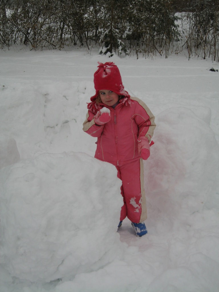 122408_SnowballLeahBlog.jpg