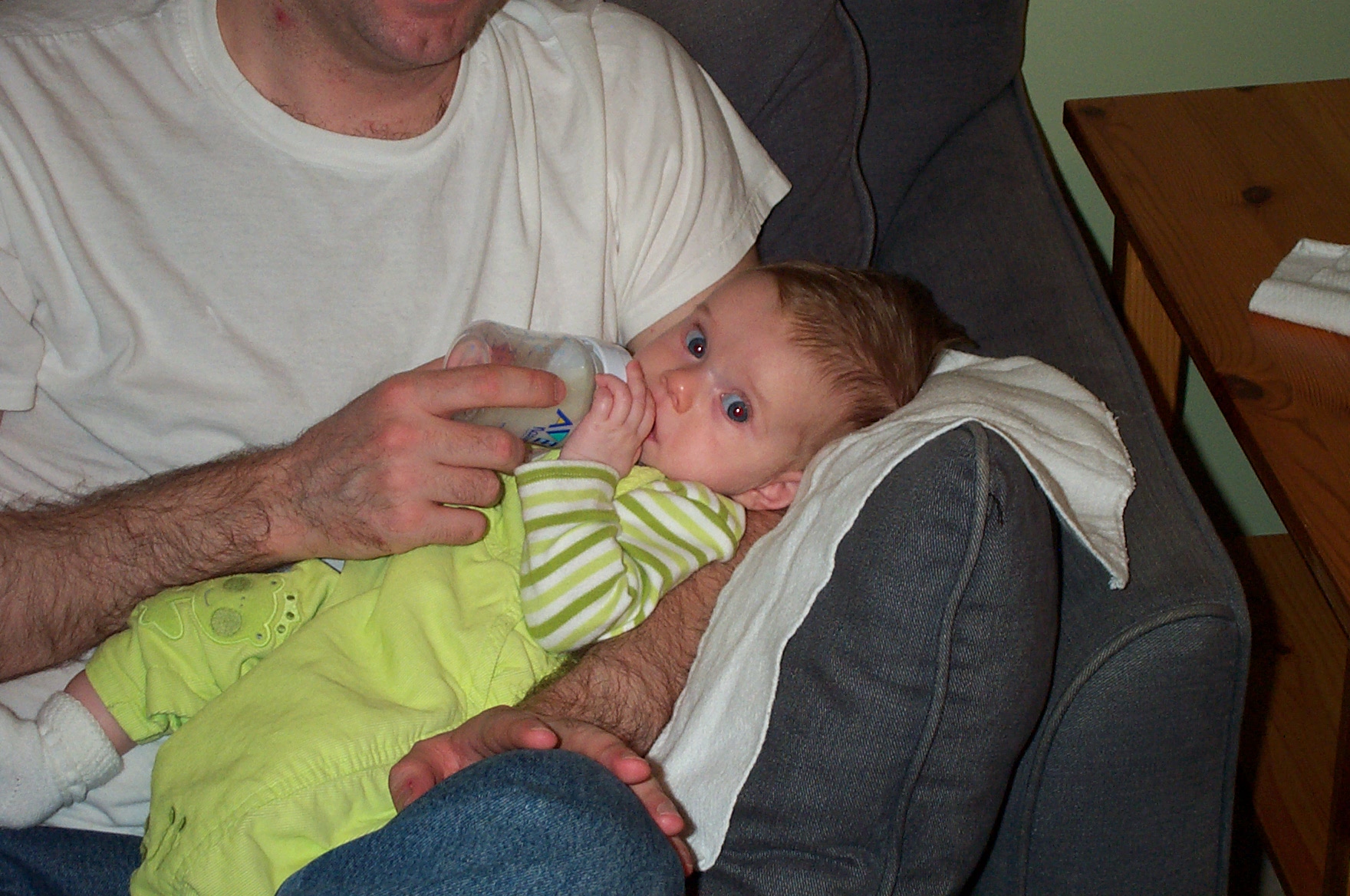 012605_DaddyBottle.jpg