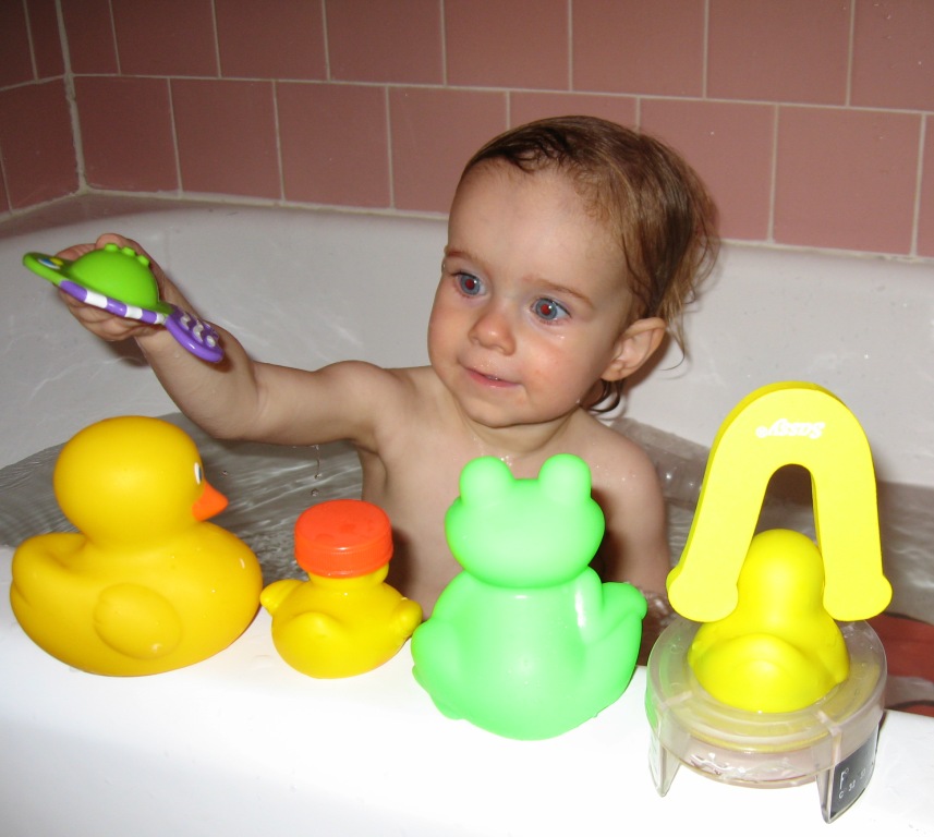 040506_HatsOnBathDucksBlogs.jpg