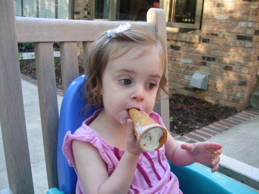 053009_ZoeIceCreamCone2Blog.jpg