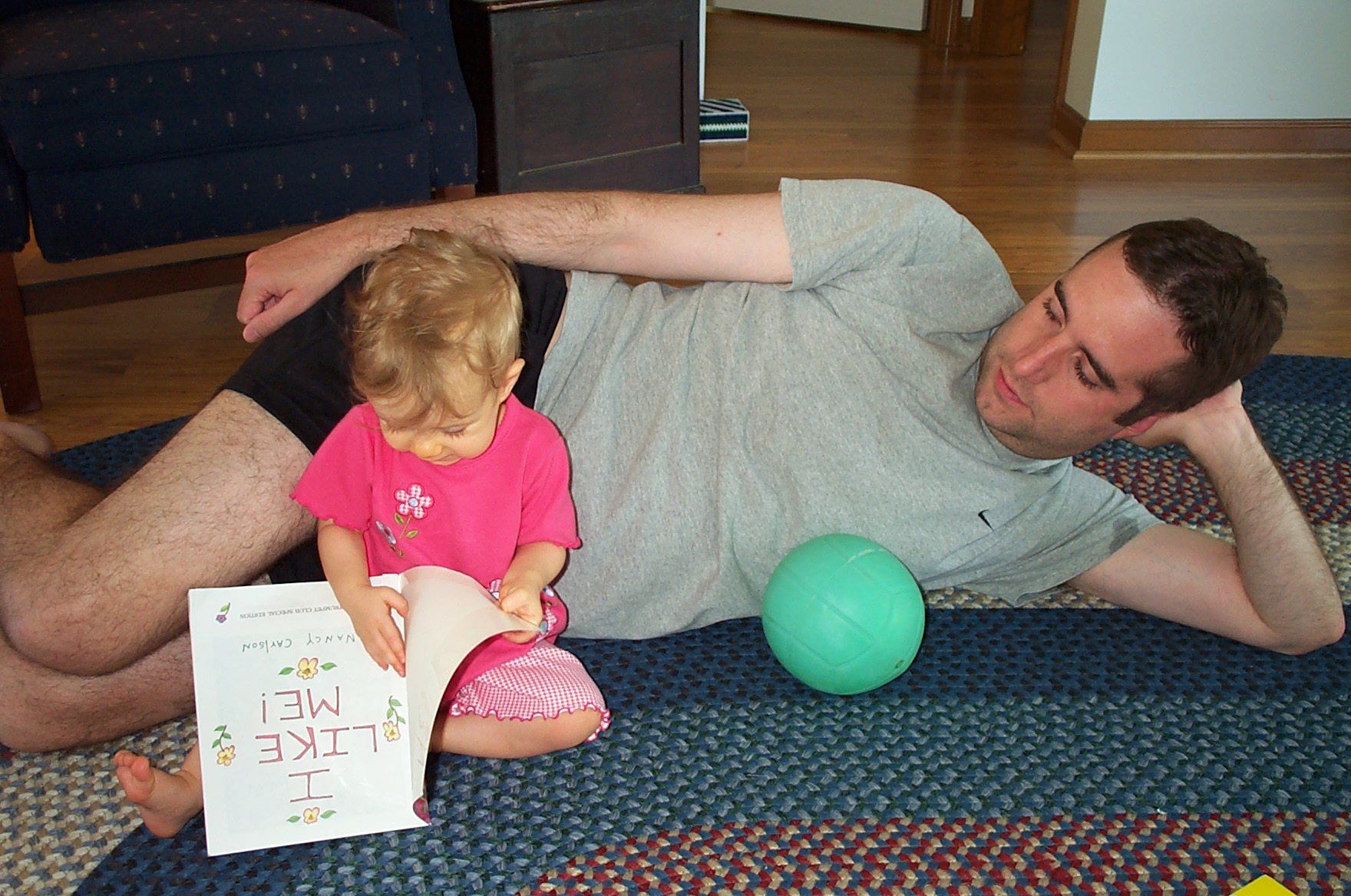 090405_DadRead.jpg