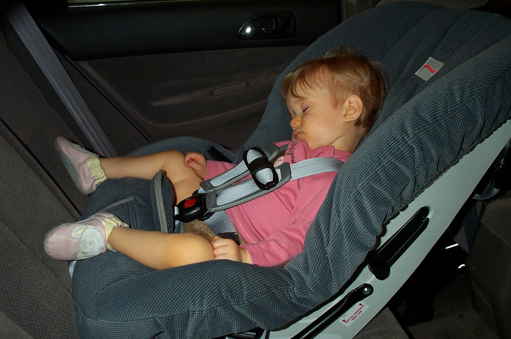 102805_CarSeatNap.jpg