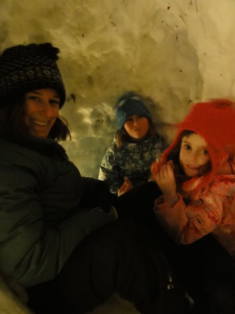 030412_GirlsInsideIgloo.jpg