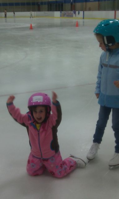 101011_IceSkate4.jpg